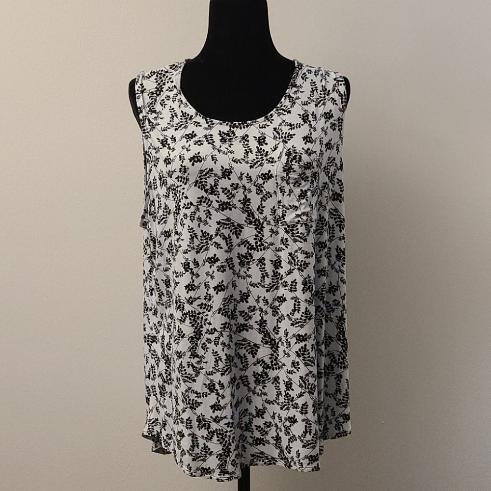 NWOT Tank top